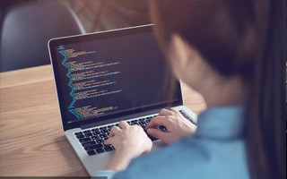 河源 api php源码,下载的php源码怎么运行呢？